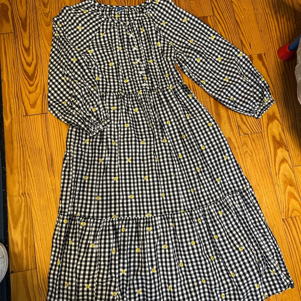Old Navy Black and White Gingham Top with Yellow Detail